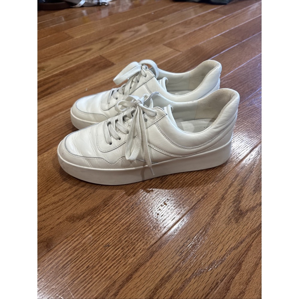 Vince Women's Cream Leather Sneakers Tennis Shoes US 8.5 Athletic Warren Court